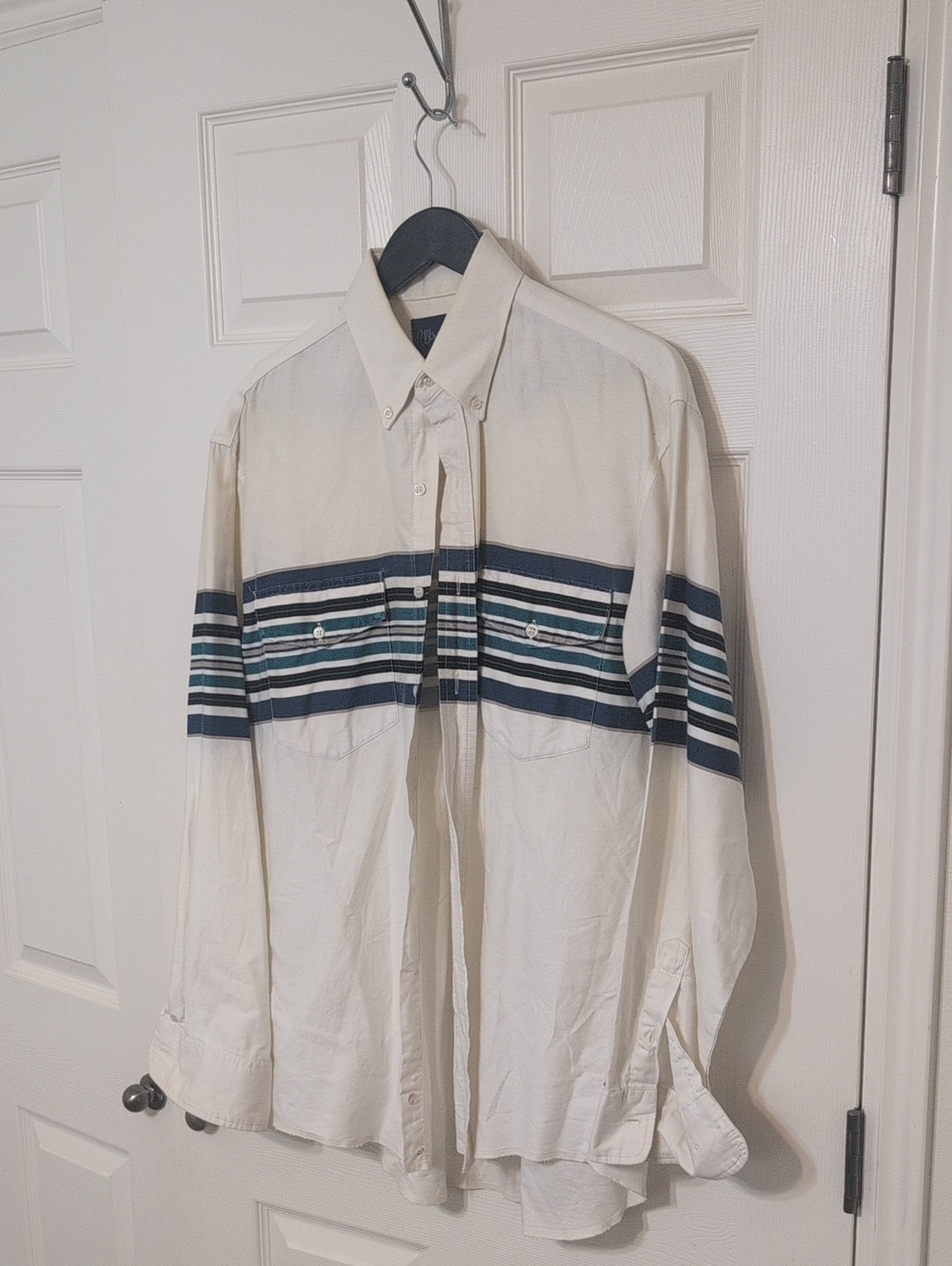 Wrangler Cream Button-Down Shirt with Navy Stripes